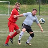 Ufuk Civak (M.) und der VfK Weddinghofen feierten den Test-Derbysieg gegen TuRa II.