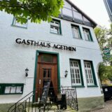 Das Gasthaus Agethen ist für seine späten Öffnungszeiten bekannt.