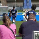 Rund 800 Fans kamen zum Trainingsgelände des FC Schalke 04.