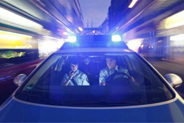 Ein Polizeiauto