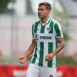 Joel Grodowski im neuen Trikot von Preußen Münster.