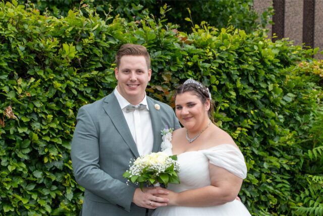 Celine (geborene Lüßer) und Fabian Maschewski haben am Rathaus von Castrop-Rauxel geheiratet.