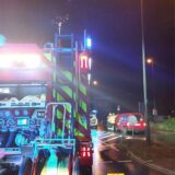 Die Einheit Mitte der Freiwilligen Feuerwehr Bergkamen musste am Donnerstagabend, 1.8.2024, zu einem Unfall an der sogenannten Fluhme-Kreuzung in Bergkamen ausrücken.