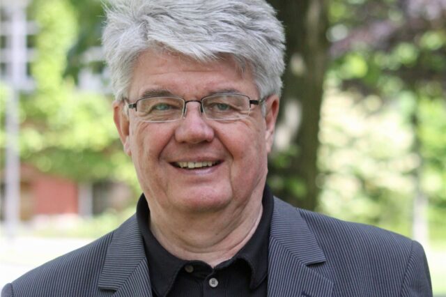 Hans Joachim Thimm ist Oberarzt an der Dortmunder LWL-Klinik für Psychiatrie, Psychotherapie und Psychosomatische Medizin.