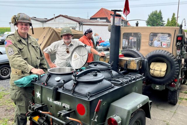 Eindrücke vom ersten Oldtimer-Treffen des Schützenvereins Kirchspiel Dellwig an der Schützenhalle an der Unnaer Straße.