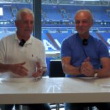 Die Fußball-Legenden Klaus Fischer und Rüdiger Abramczik sprechen im Legenden-Talk über die aktuelle Situation beim S04.