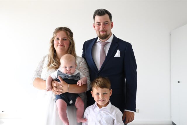 Leo und Ben freuten sich über die Hochzeit ihrer Eltern Maike und Daniel Niehues.