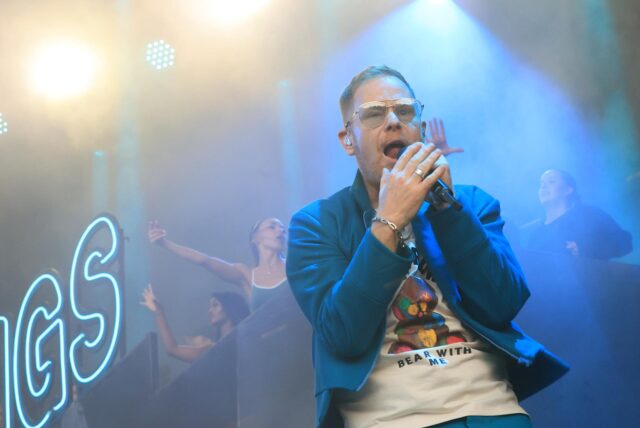 Der Musiker Peter Fox ist am Sonntag (11.8.) im Westfalenpark aufgetreten.