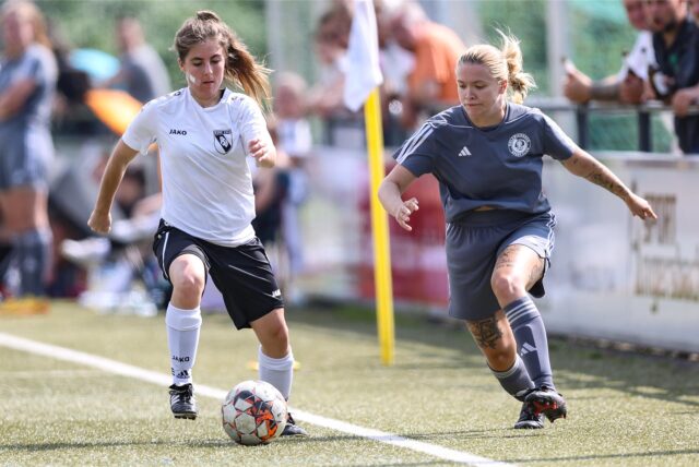 Melissa Herzberg vom PSV Bork am Ball.