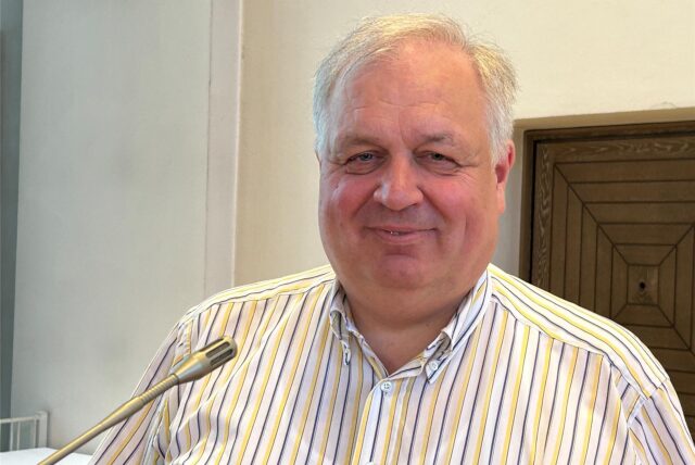 Zu sehen ist das Gesicht von Thorsten Neudenberger.