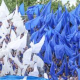 Auswärts-Choreografie der Fans des FC Schalke 04.
