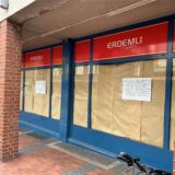 Leeres Ladenlokal an der Präsidentenstraße in Bergkamen, in dem früher der Supermarkt Erdemli war.