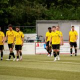 Die Spieler des SuS Kaiserau laufen über den Platz.