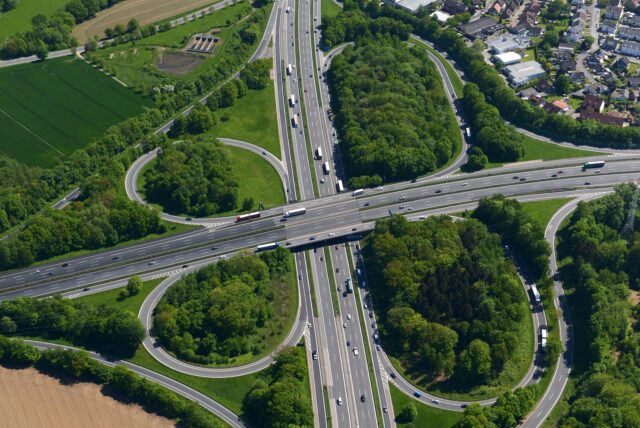Ein Autobahnkreuz bei Dortmund. (Archivbild)