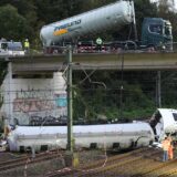 Zwei LKWs nach einem Unfall.