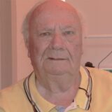 Karl-Heinz Stoltefuß ist seit fast 50 Jahren Ortsheimatpfleger in Heeren-Werve. Er sagt selbst, er kenne „den Ortsteil wie meine Westentasche“.