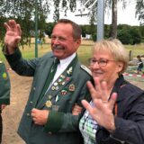 Regina und Helmut Eckhardt beim Bürgerschützenverein Schwerterheide.