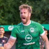 Marco Köhler jubelt im Trikot der SG Massen.