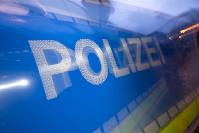 Ein Polizeiauto.