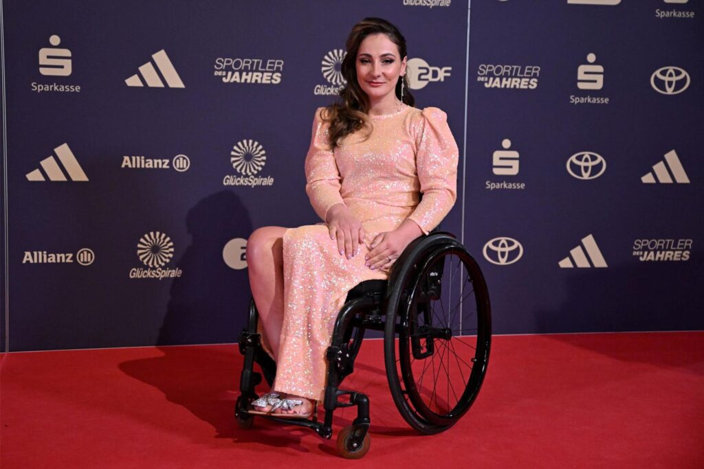 Die frühere Radsportlerin Kristina Vogel kommt zur Gala. Sie erlitt eine Lungenembolie. Die frühere Radsportlerin Kristina Vogel kommt zur Gala. Sie erlitt eine Lungenembolie.