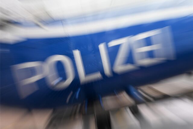 Ein mutmaßlicher Gewalttäter ist mehrere Stunden nach der Flucht aus der Psychiatrie gefasst worden.