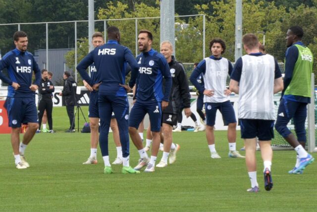 Ibrahima Cisse und Kenan Karaman gerieten auf dem Trainingsplatz verbal aneinander.