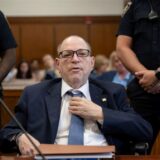 Der ehemalige Hollywood-Filmmogul Harvey Weinstein erscheint zu einer Anhörung vor dem Strafgericht in Manhattan, im Vorfeld eines geplanten Wiederaufnahmeverfahrens wegen Vergewaltigung und sexueller Nötigung.