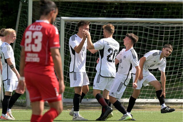 SV Preußen Lünen jubelt.