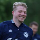 Gut gelaunt beim Training: Tim Kortenbusch spielt seit zweieinhalb Jahren in Holzwickede.