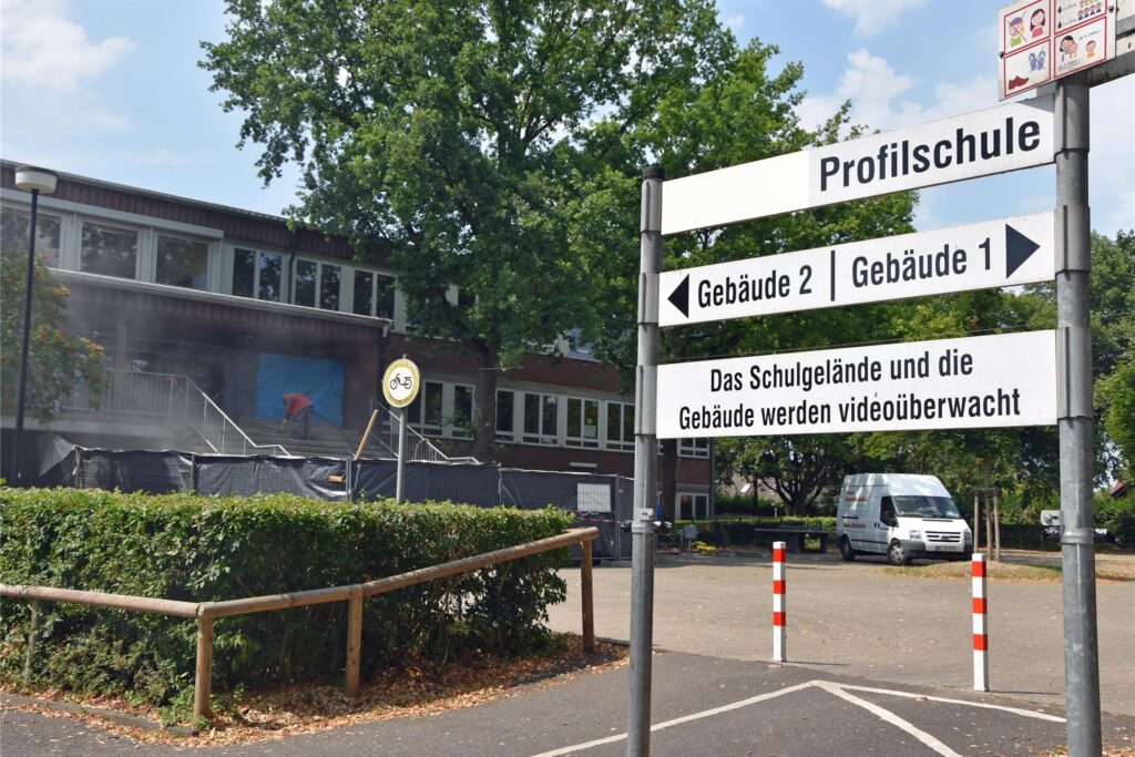 Ein Hinweisschild auf dem Gelände der Profilschule Ascheberg