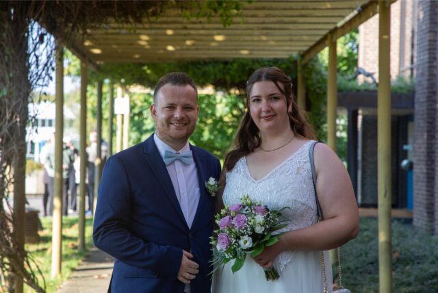 Alissa (geborene Kowalzik) und Jens-Peter Gumpricht haben am Standesamt Castrop-Rauxel geheiratet.
