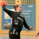 Hannah Rempe wirft.