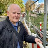 Der Dortmunder Hermann Reinert ärgert sich über die Dauerbauerstelle an der Voßkuhle.