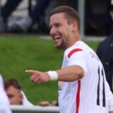 Stephen „Huthi“ Mergardt bejubelt sein Tor zum 3:0.