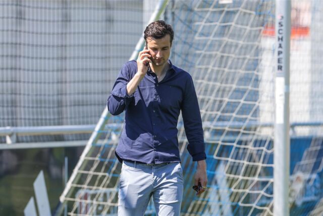 Die Trainerfrage auf Schalke beschäftigt Matthias Tillmann aktuell am meisten.