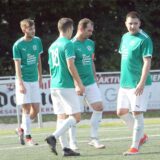 Spieler der SG Eintracht Ergste mit hängenden Köpfen