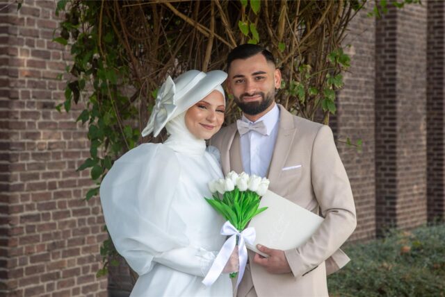 Rümeysa (geborene Aydin) und Ali Bayram feierten ihre standesamtliche Hochzeit am Castrop-Rauxeler Rathaus.