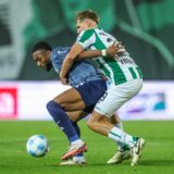 28.09.2024, Fussball, Saison 2024/2025, 2. Bundesliga, 7. Spieltag, SC Preußen Münster – FC Schalke 04, v. l. Moussa Sylla (FC Schalke 04), Lukas Frenkert (Preußen Münster)