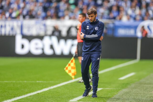 08.10.2023, Fussball, 2. Bundesliga, 9. Spieltag, Saison 2023/2024, FC Schalke 04 – Hertha BSC, Cheftrainer Matthias Kreutzer (FC Schalke 04)