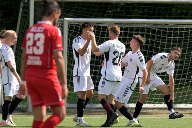 Spieler des SV Preußen Lünen beim Jubel