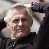 Kees van Wonderen wird offenbar neuer Trainer des FC Schalke 04.