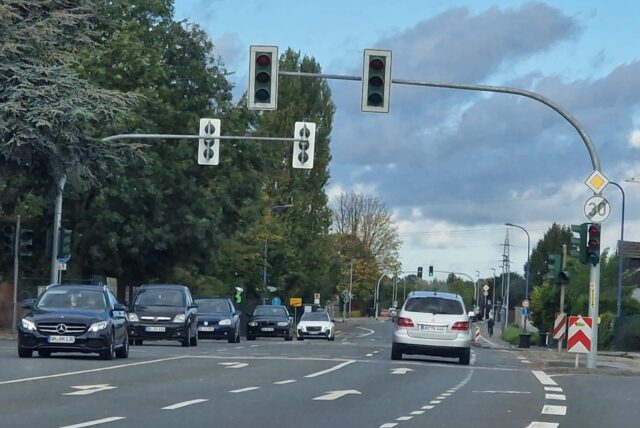 Die Ampel an der Kreuzung Kamener Straße/Hallohweg in Unna ist ausgefallen