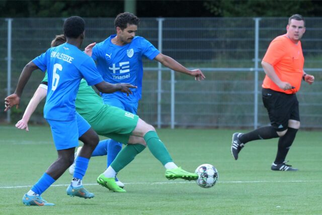 Patrick Röll im Dribbling.