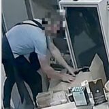 Die Polizei Dortmund sucht nach einem Einbruch nach Zeugen.