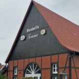 Eine Kollage aus dem Gebäude des Restaurants Panhoffs Tenne und den Betreibern Kirsten Wehenkel und Manuel Chlinch.