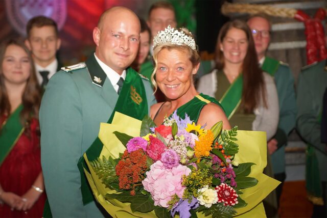 Das Kaiserpaar Martin I. und Nina I. genoss den Festball zu ihren Ehren sichtlich.