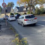 Autos auf dem Beethovenring in Unna