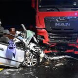 Zerstörter Pkw nach Unfall