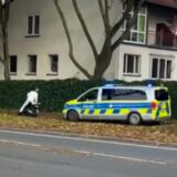 Ein 17-jähriger Rollerfahrer hat in der Dortmunder Nordstadt versucht, vor der Polizei zu flüchten.
