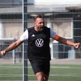 Stephan Voigt jubelt.